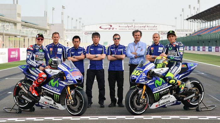 Λίγες μέρες πριν τον αγώνα του Κατάρ, και λίγες ώρες πριν τα δοκιμαστικά, έγινε η παρουσίαση της ομάδας Movistar Yamaha.